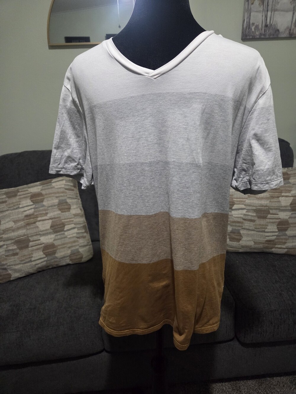 Murano Men's Short Sleeve Colorblock V-Neck Shirt - White, Tan, Brown